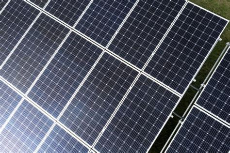 Cinq questions sur la centrale d’énergie solaire  .